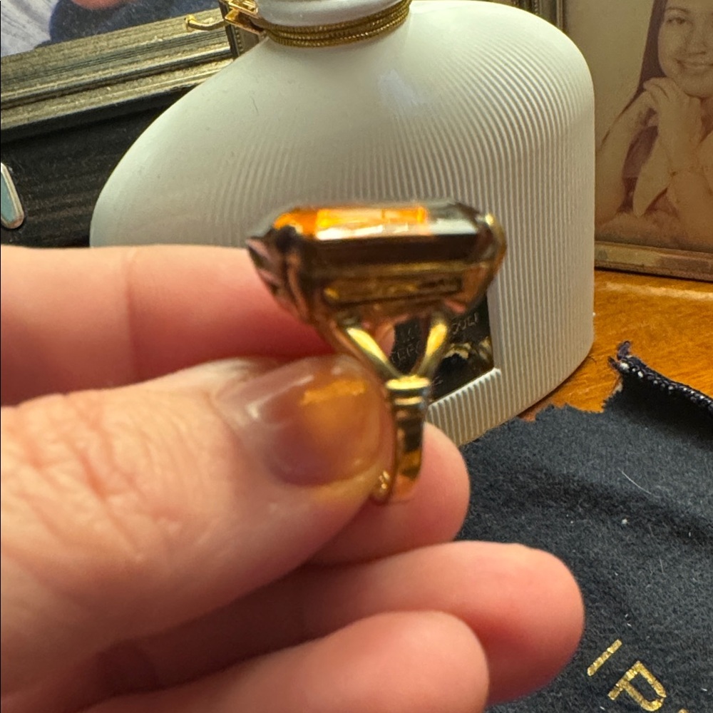Vintage AVON (1980) smokey Topaz Ring - Picture 3 of 5